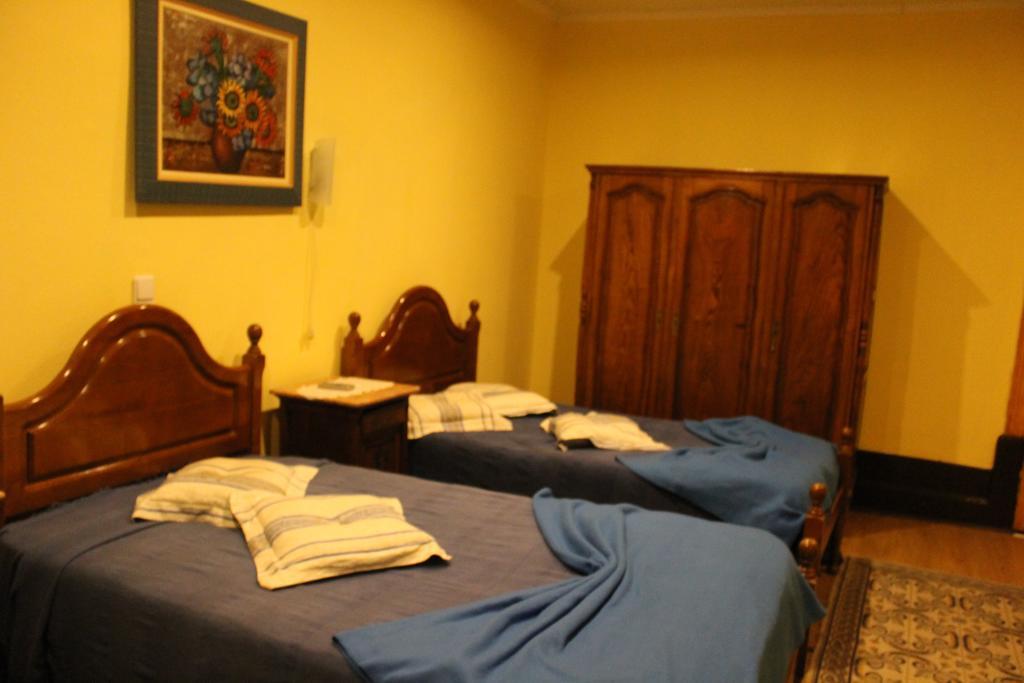 Hostel Avenida โกอิมบรา ภายนอก รูปภาพ
