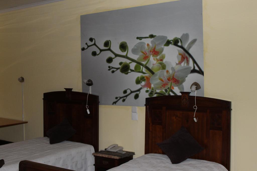 Hostel Avenida โกอิมบรา ภายนอก รูปภาพ